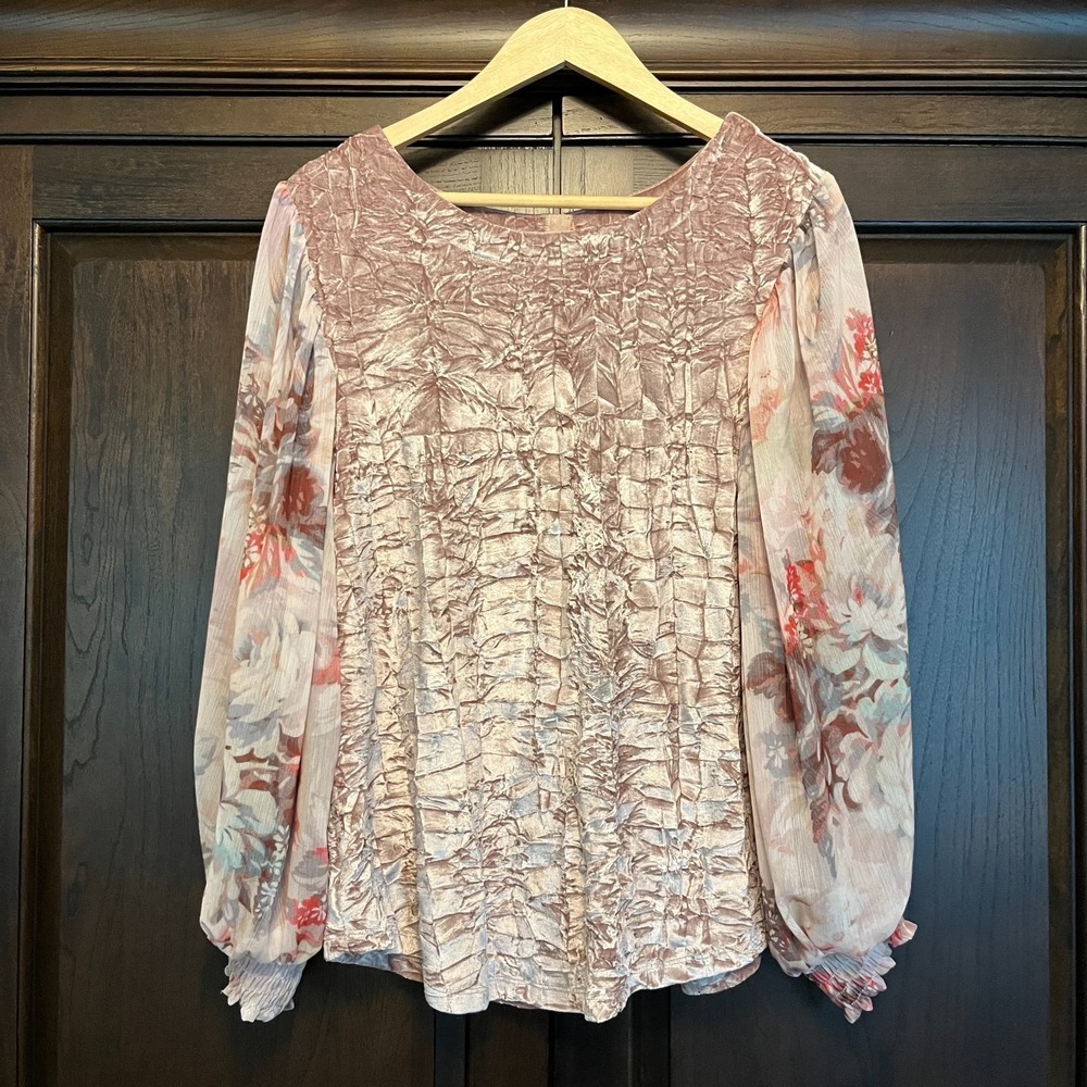 Meadow Rue Anthropologie Shirt Size M Velvet Floral Feminine Romantic Sheer